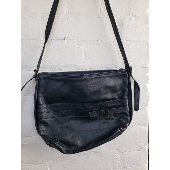 Dark Blue Leather Shoulder Bag with front Buckle and Pouch Vintage Leather Purse - Picture 4 of 10